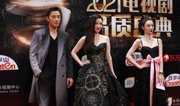 娱乐圈最新爆料汇总,明星恋情、绯闻、作品大揭秘！